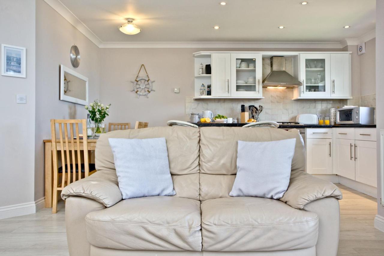 Pentire Heights, Newquay *